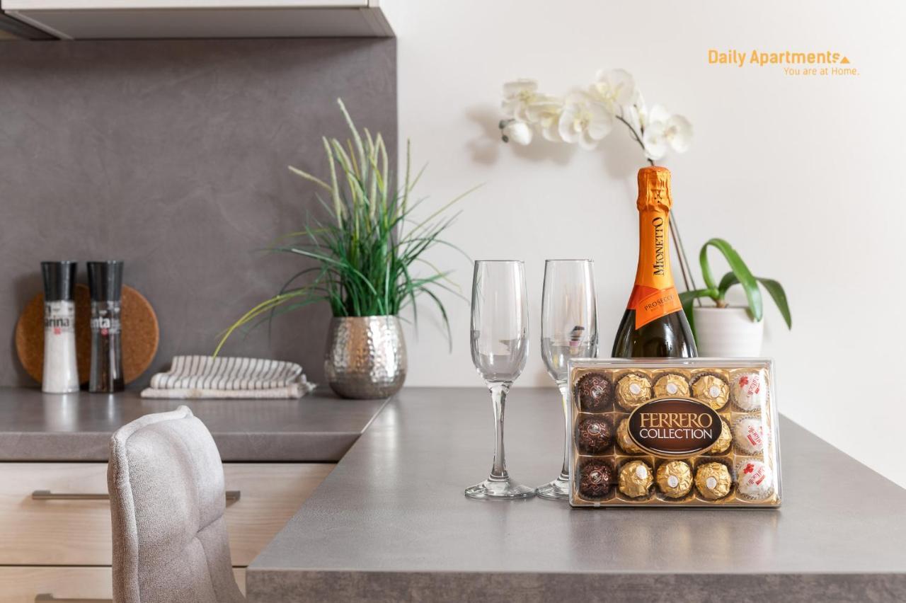 Luxury Suites - Rotermann By Rikas Hotels Tallinn Ngoại thất bức ảnh